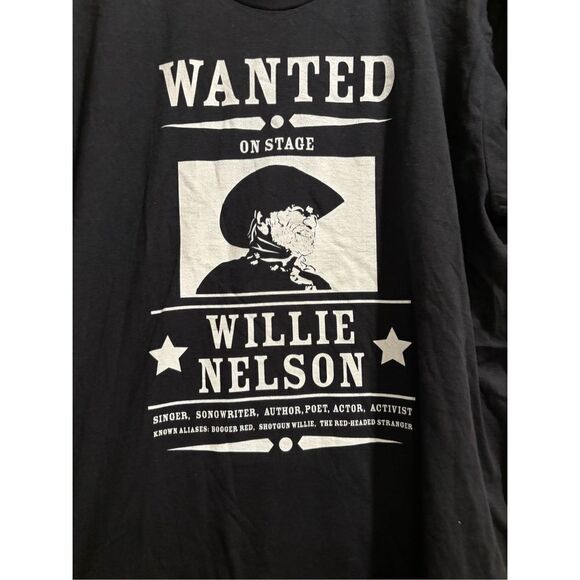 Willie Nelson Wanted T-shirt size Large - Picture 2 of 2